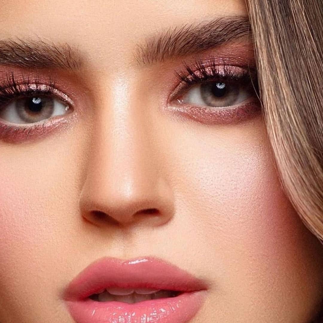 Anesthesia Addict Azure (6 months wear)