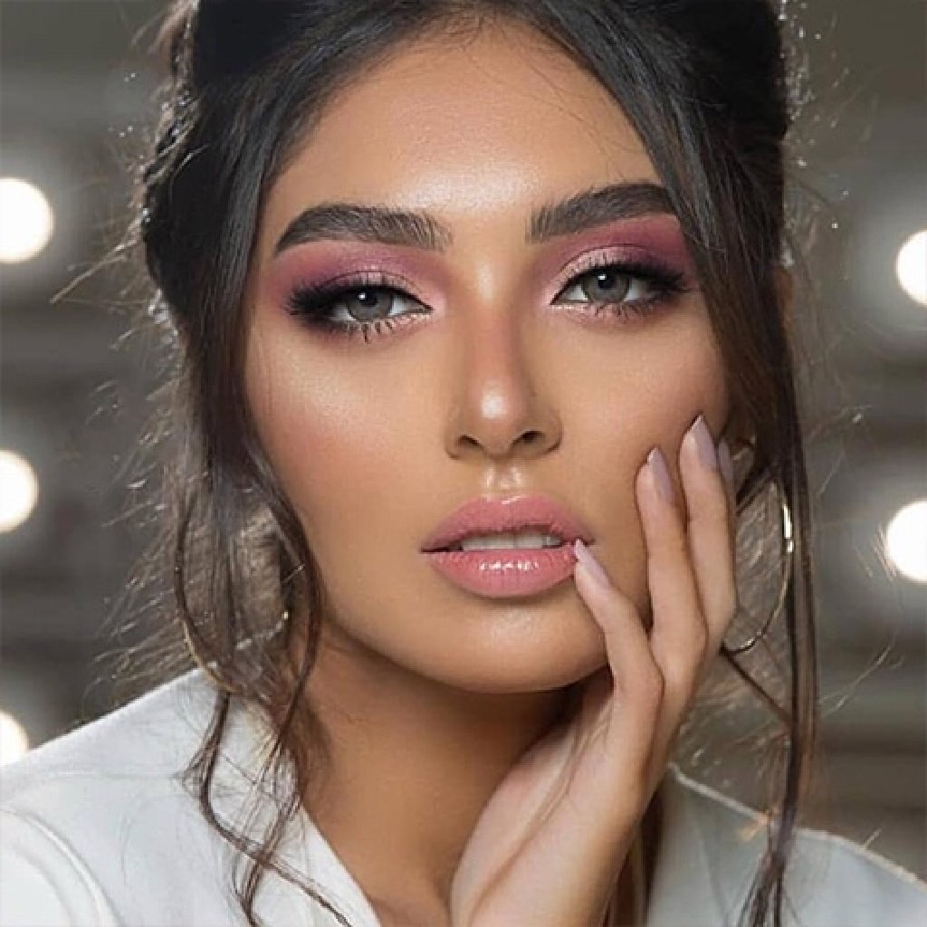 Bella Natural Cool Gray (3 months wear)